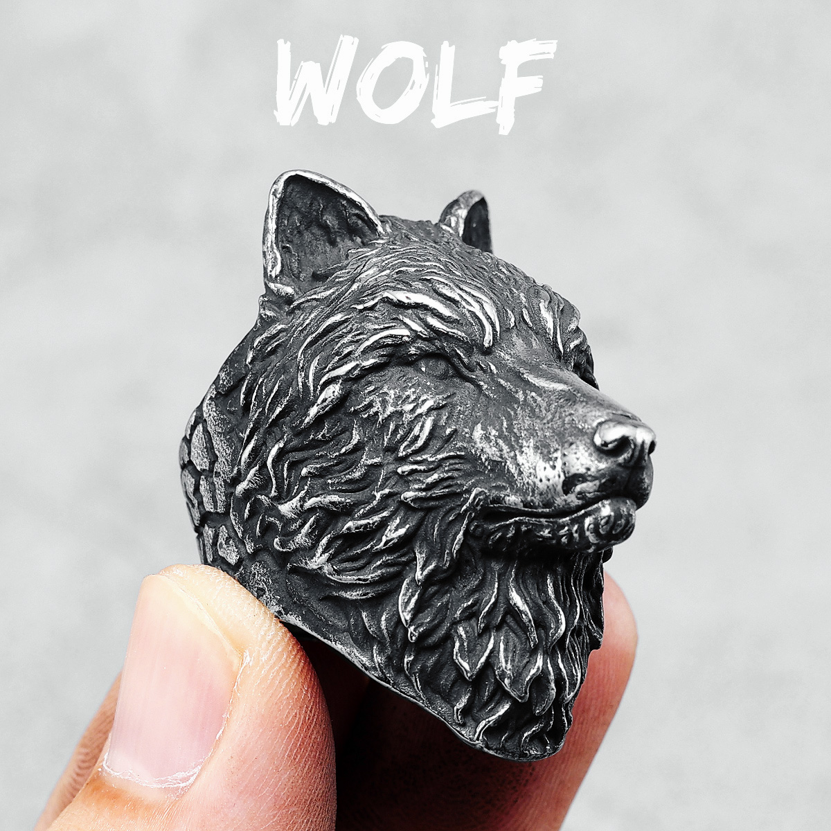 R883-Wolf